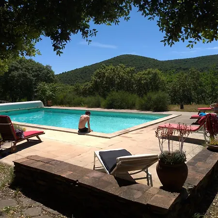 Les Terres De L'arcanel Corbés